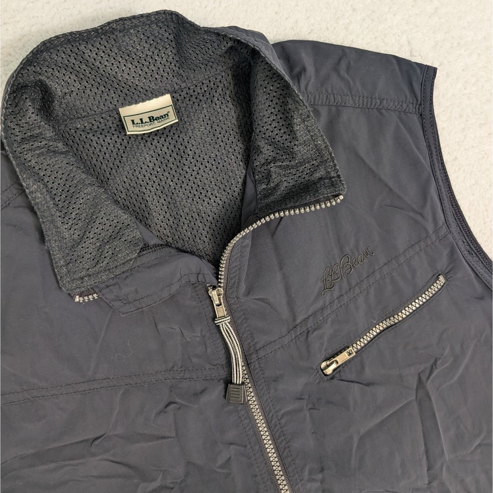 Vintage LL Bean Men's Sz L Nylon Vest Full Zip Pockets Black Reflective Freeport